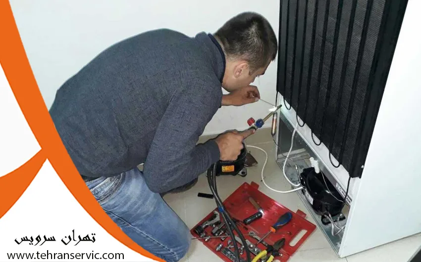 علامت روی یخچال دوو